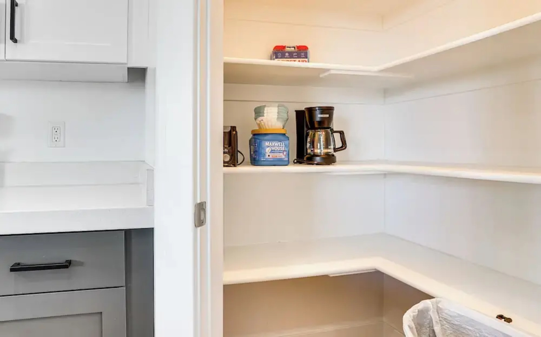 Vineyard Retreat w/ Gas Grill Near Utah Lake!