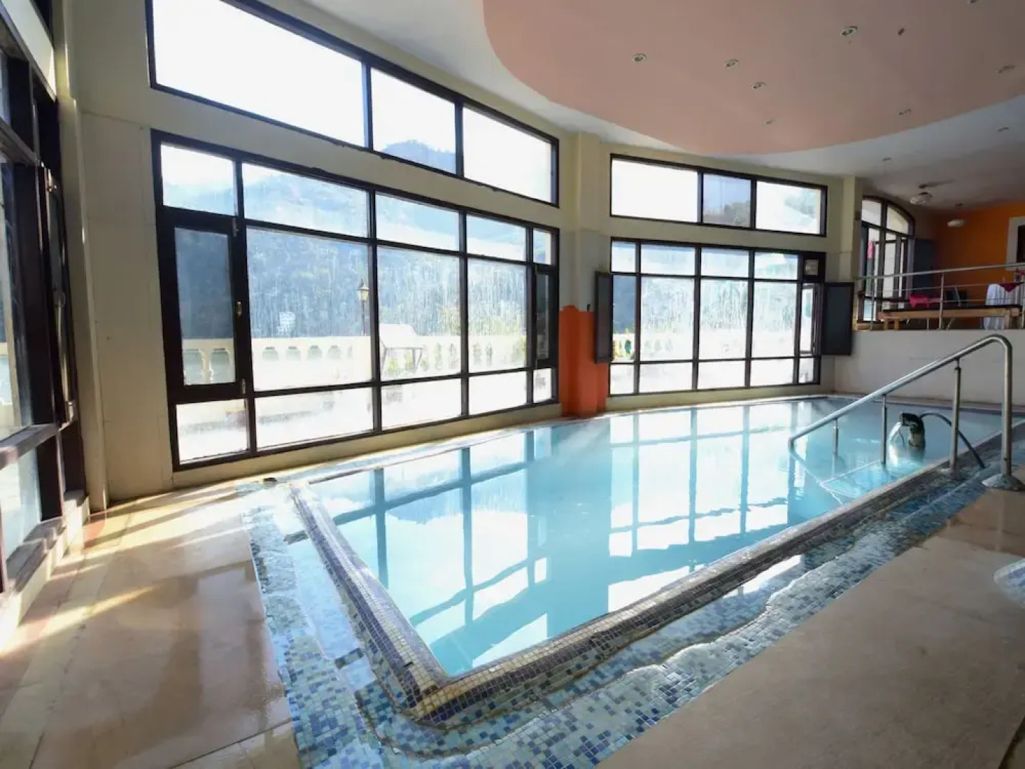 OYO 29117 Hot Spring