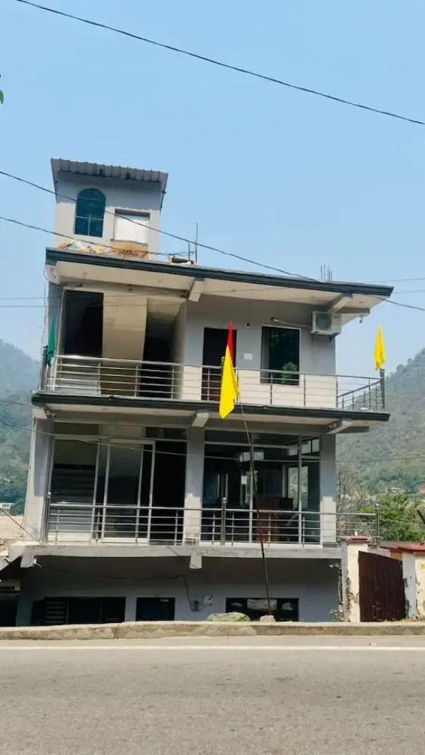 Goroomgo Kaffal Hotel and Restaurant Rudraprayag