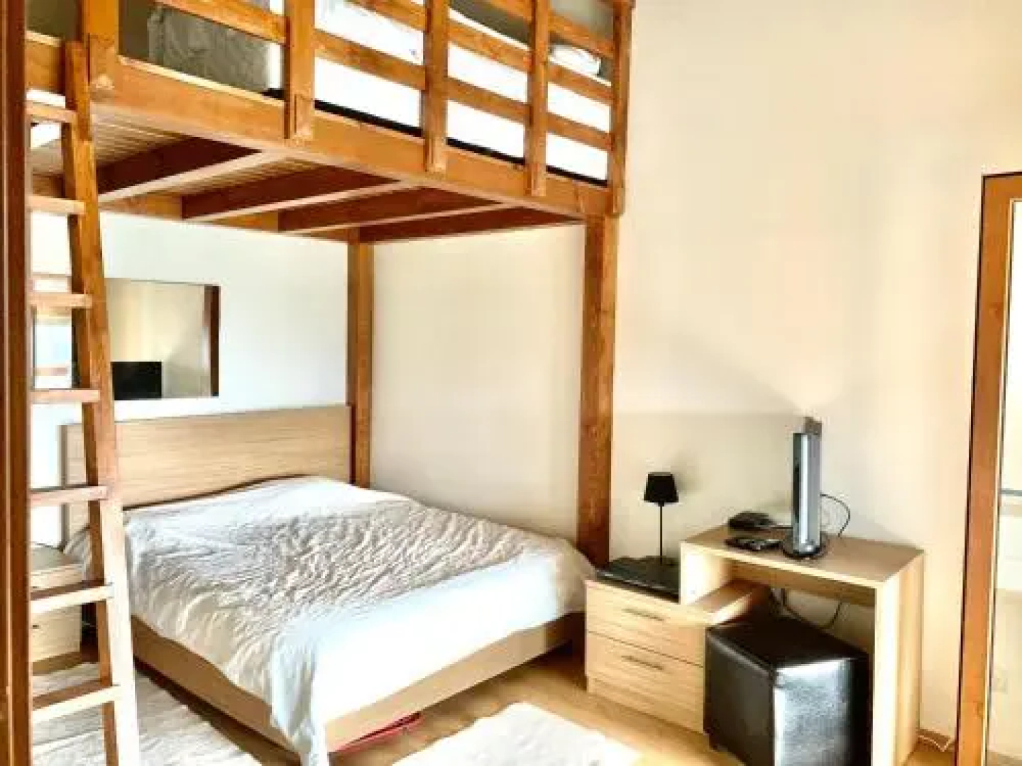 One Bedroom Appartment in Pirin 3