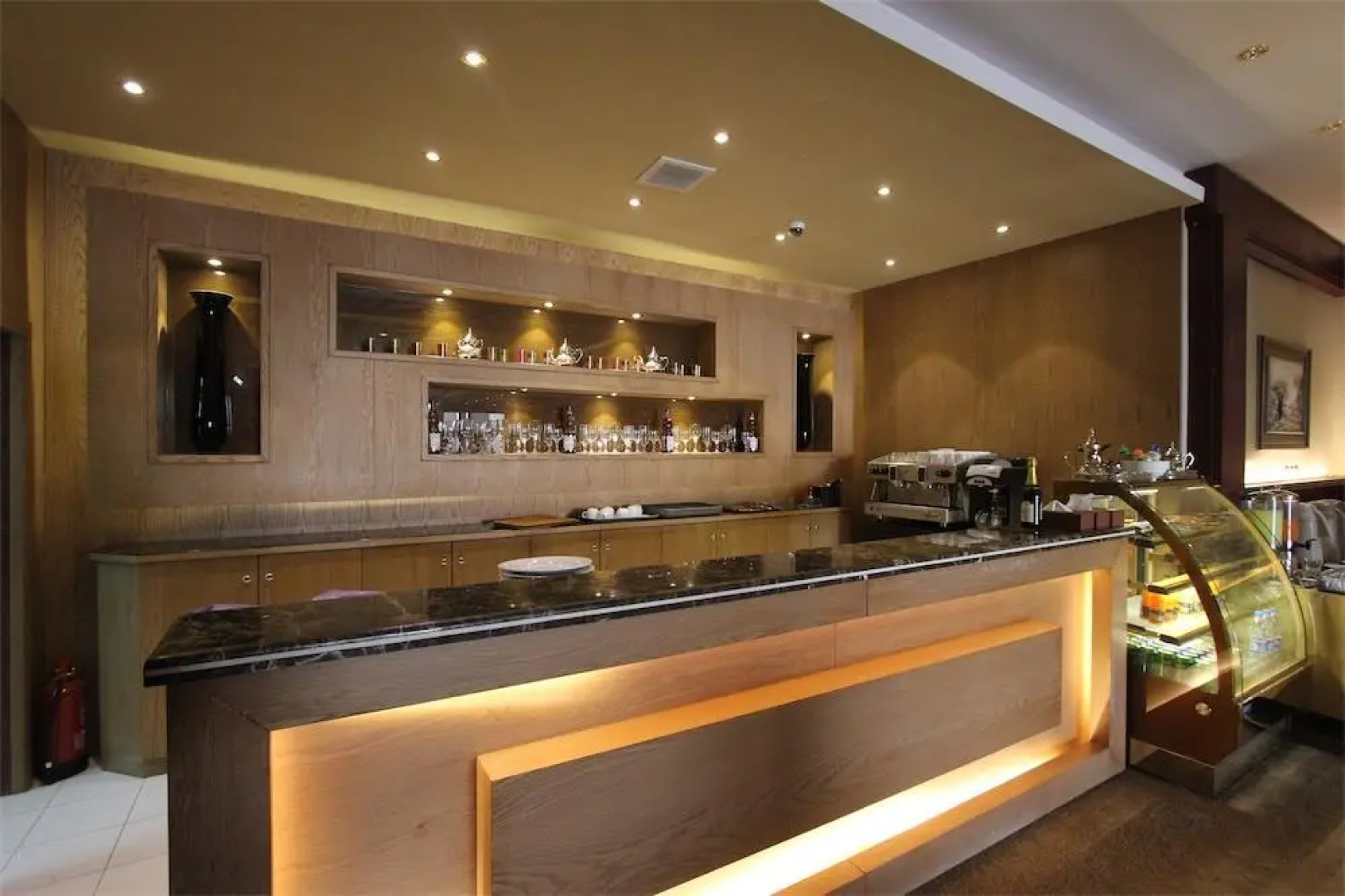 Taleen Granada Hotel Apartments