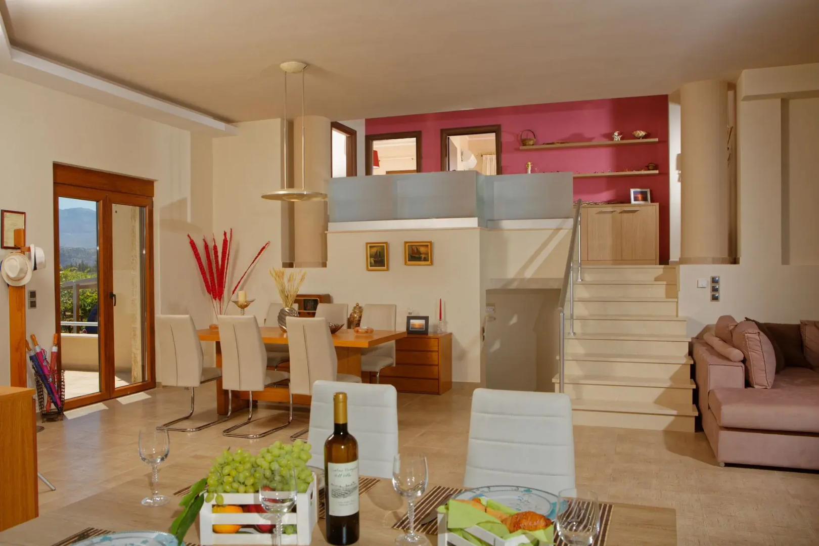 Cretan Vineyard Hill Villa Private Pool, Panoramic View, Beautiful Vineyard