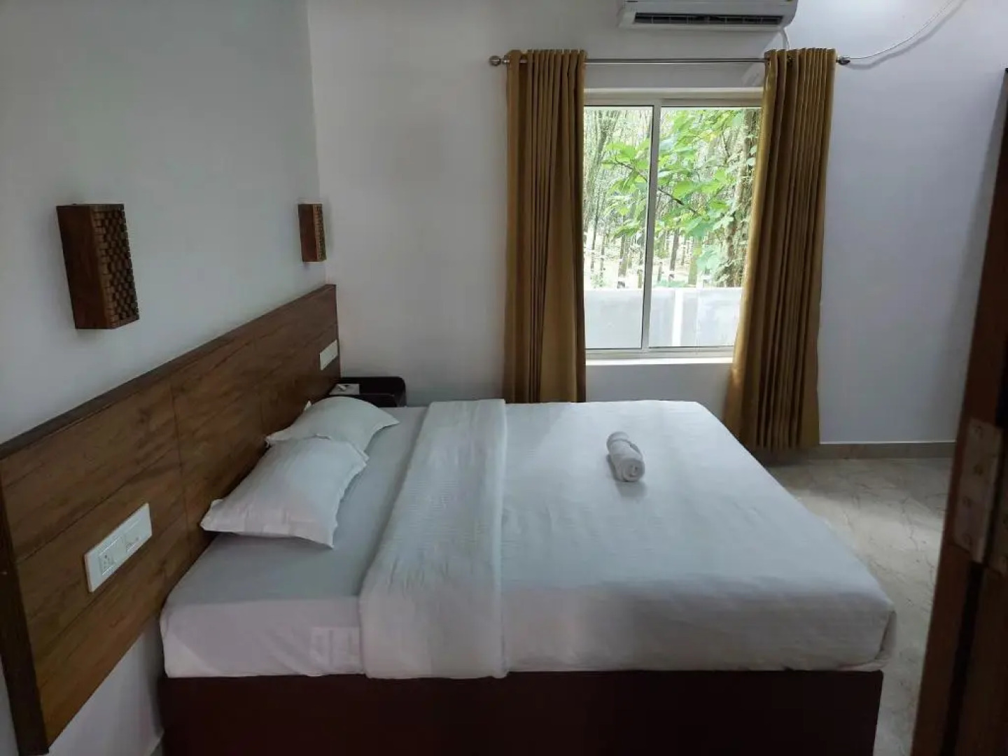 Vajra Ayurveda and Yoga Retreat