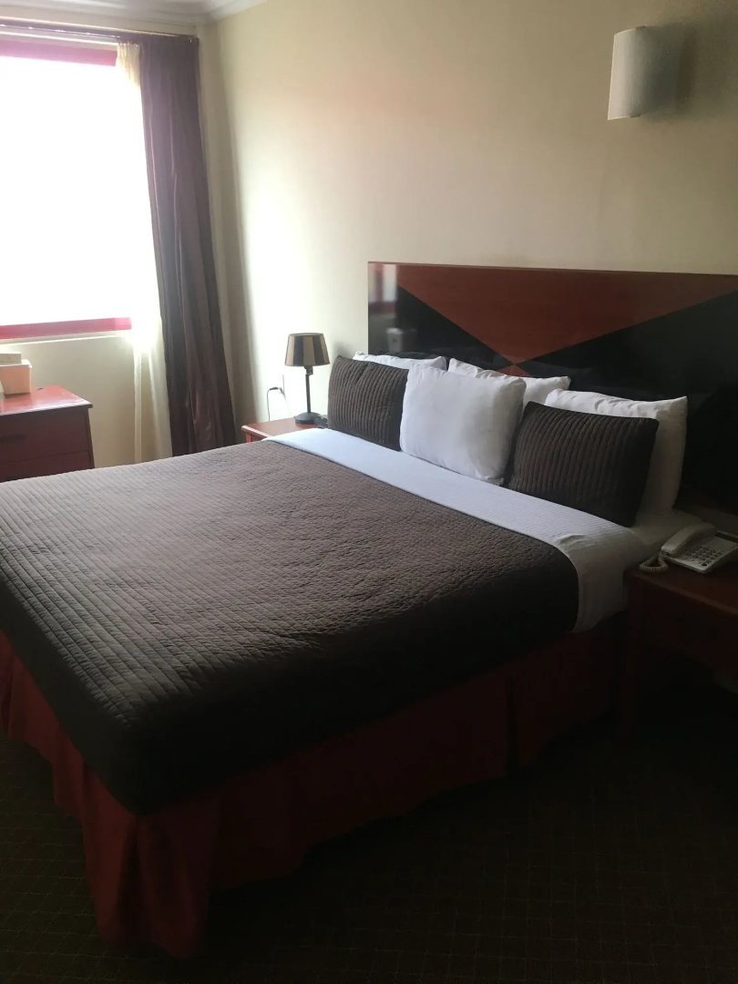 Hotel Elegance N.V.