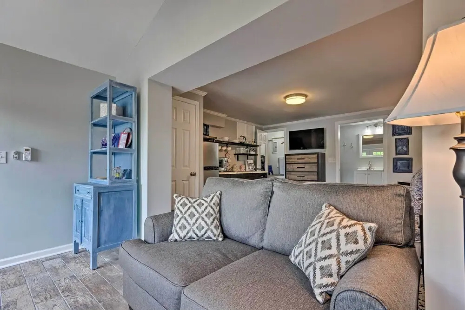 Studio W/patio Access + View on Lake Junaluska!