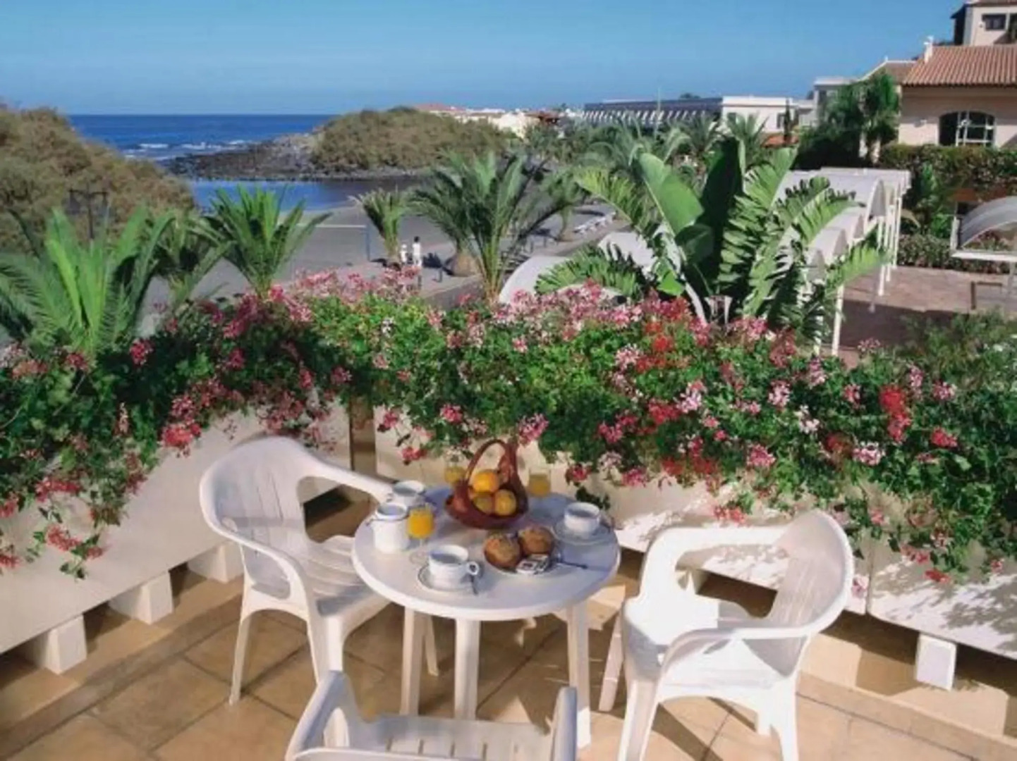 Apartamentos Jardín del Conde