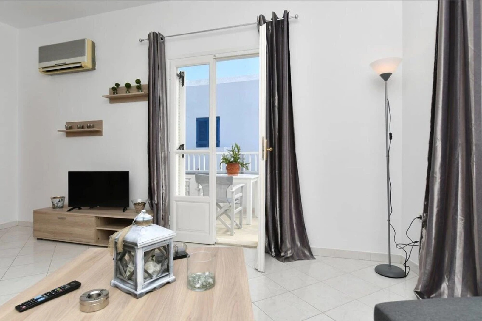 Two Bedroom House - Paroikia Central