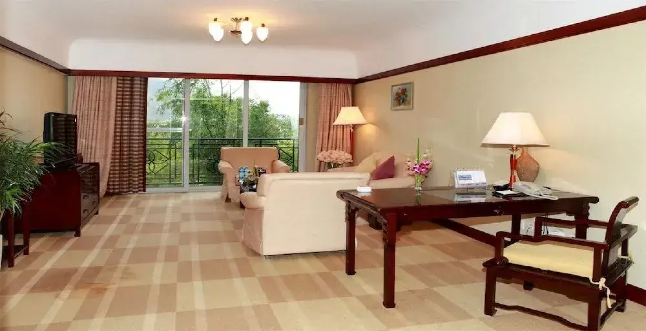 Treasure Harbour International Hotel