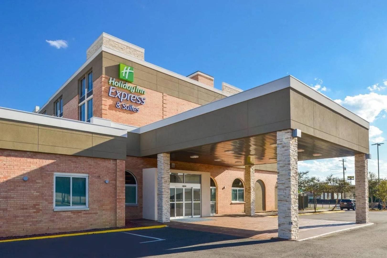 Holiday Inn Express & Suites Shreveport - Downtown by IHG