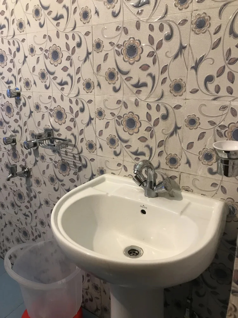 Rufina Lachen Deezong