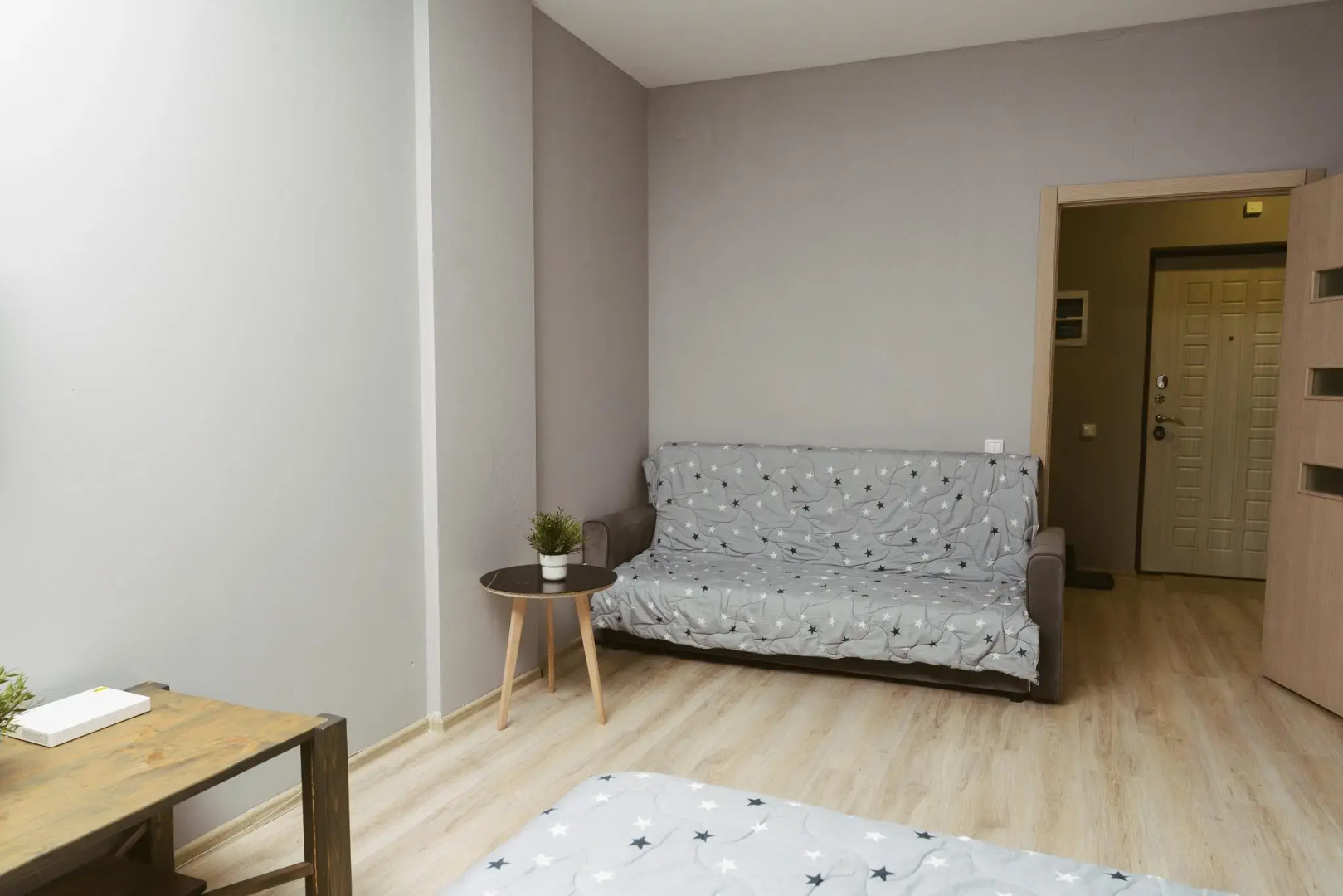 Leto Apart (Лето Апарт) на улице Революции 54