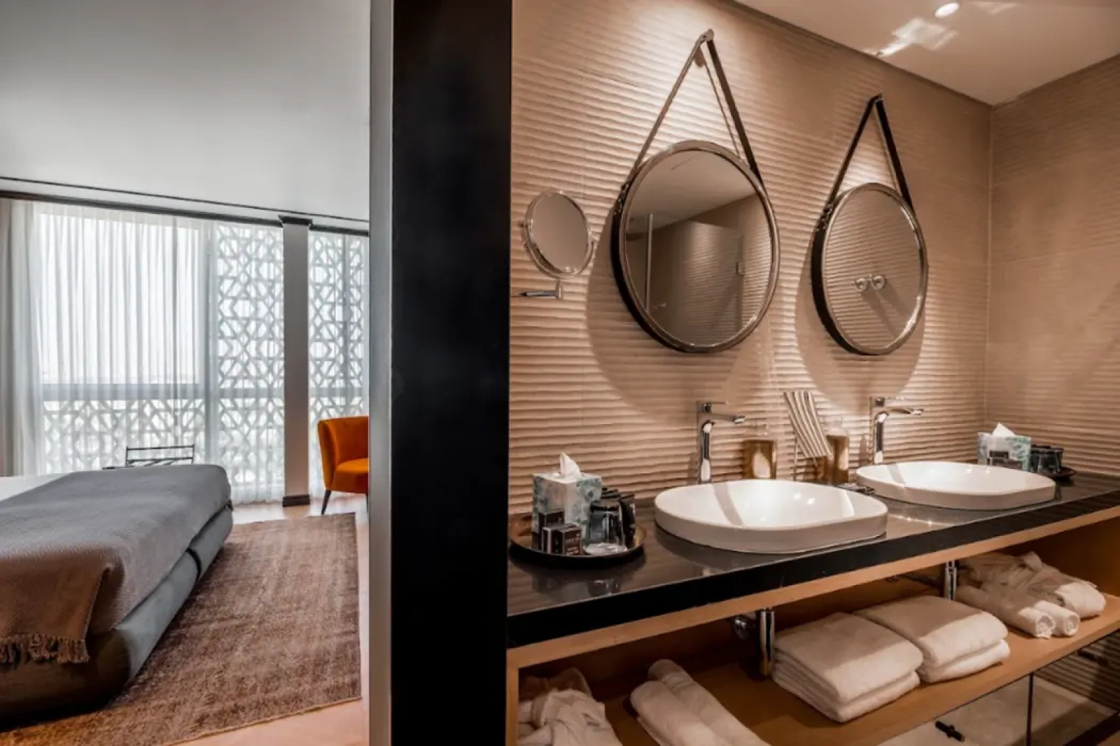 Bat Sheva Jerusalem By Jacob