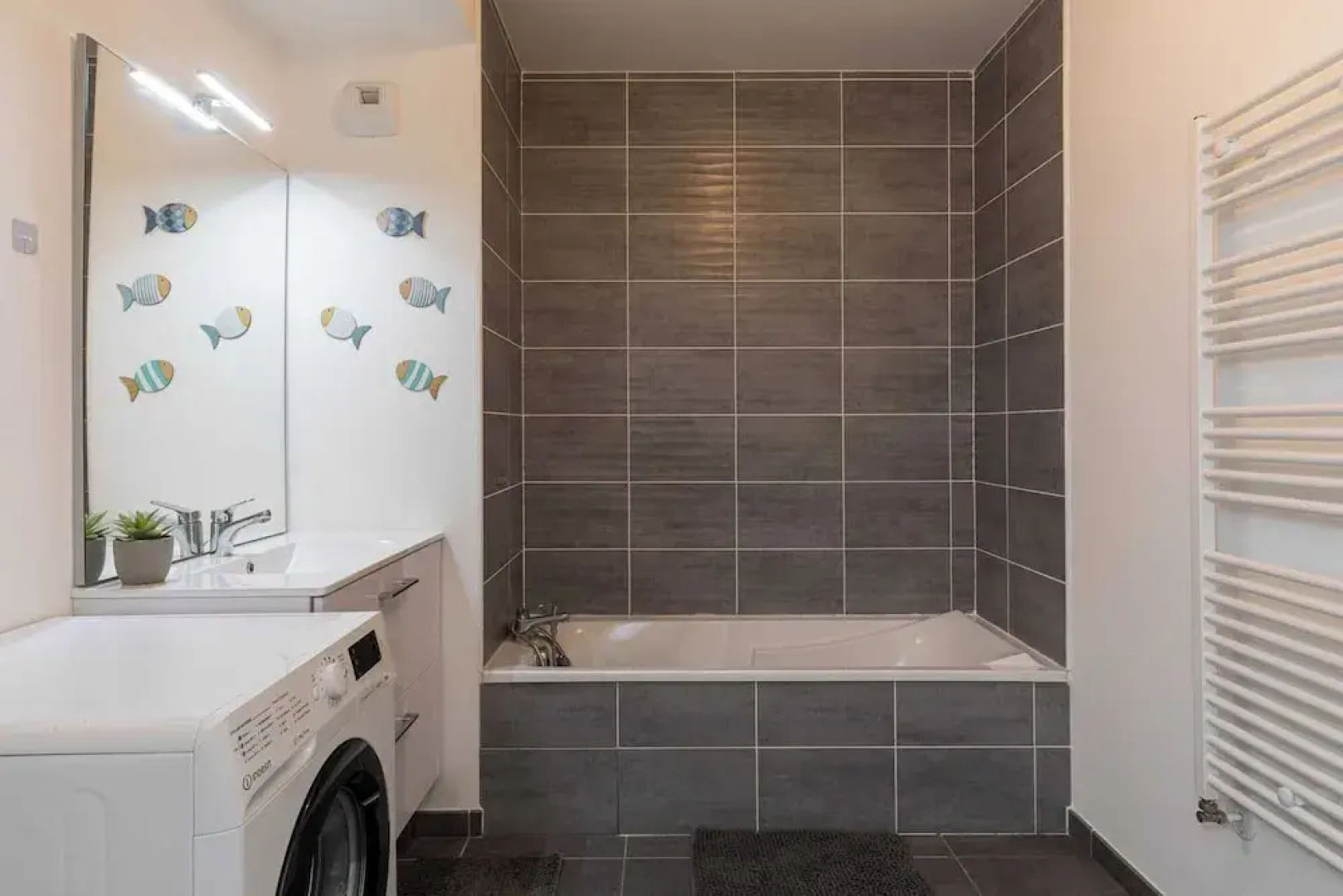 Charming Apartment 2br/4p - Near to Lyon