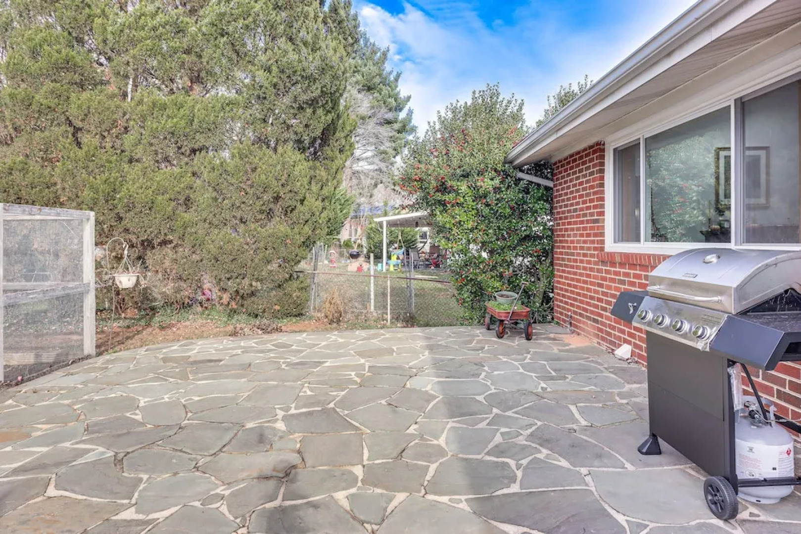 Silver Spring Rental Home ~ 11 Mi to National Mall