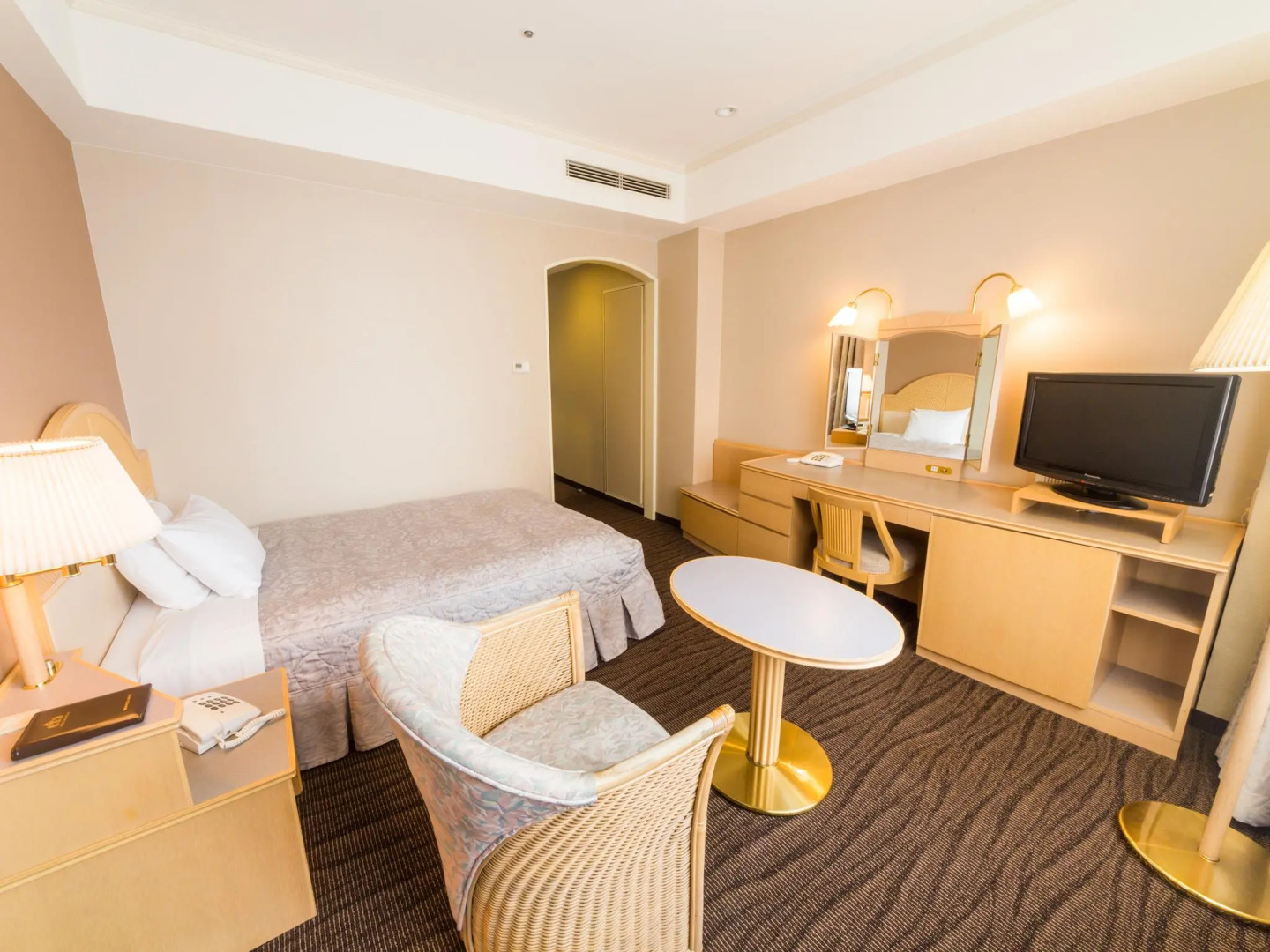 The Crown Palais New Hankyu Kochi