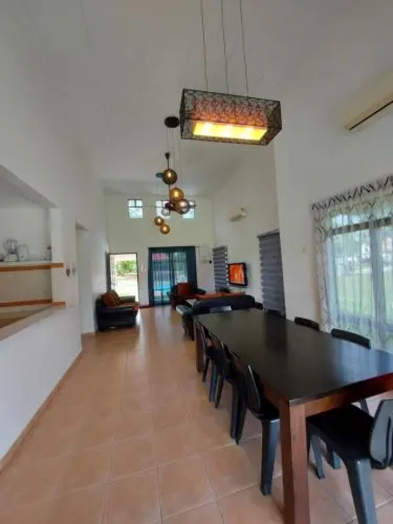 Holiday Villa Famosa