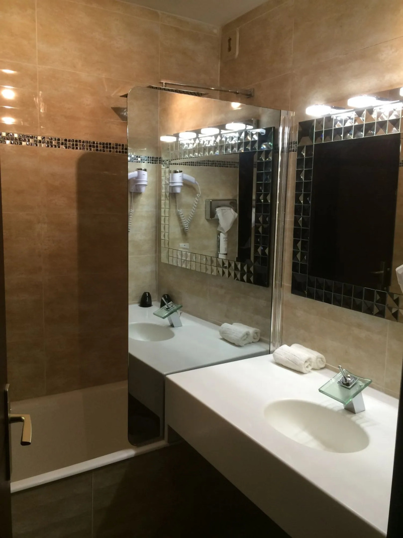 Grand Hôtel de Nîmes