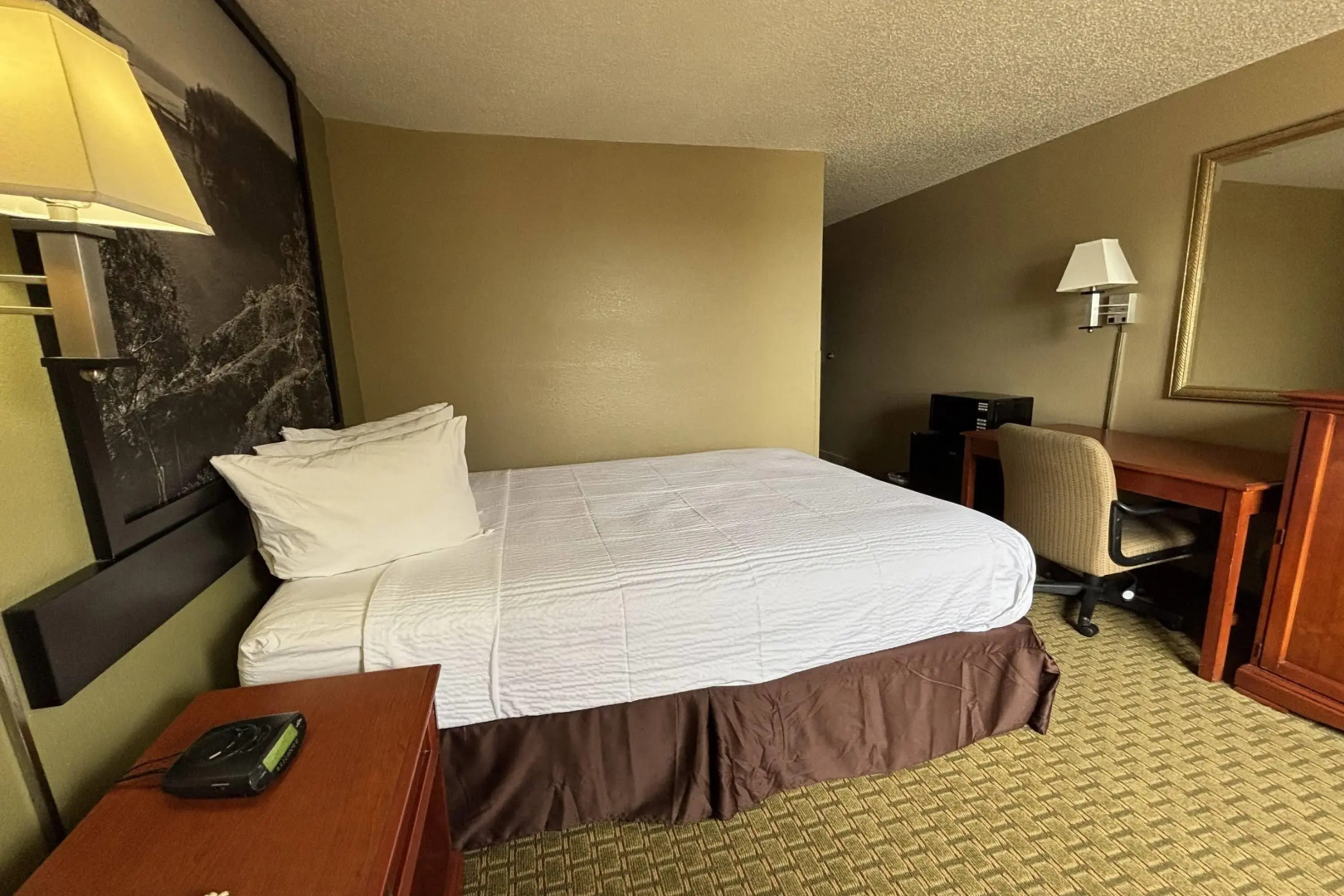 Super 8 by Wyndham Pontiac