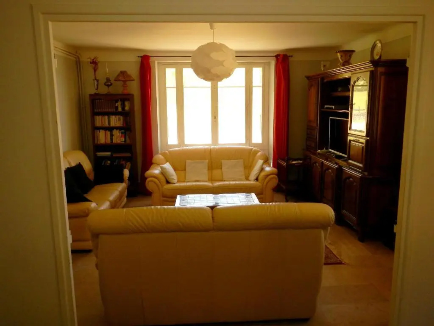 House With 6 Bedrooms in Banassac, With Wonderful Mountain View and En