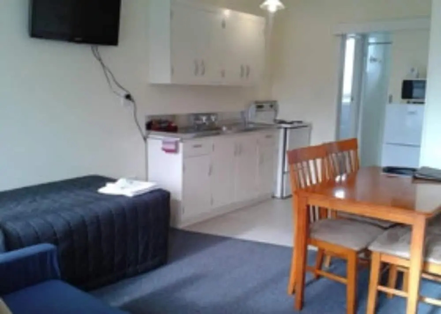 Frimley Lodge Motel