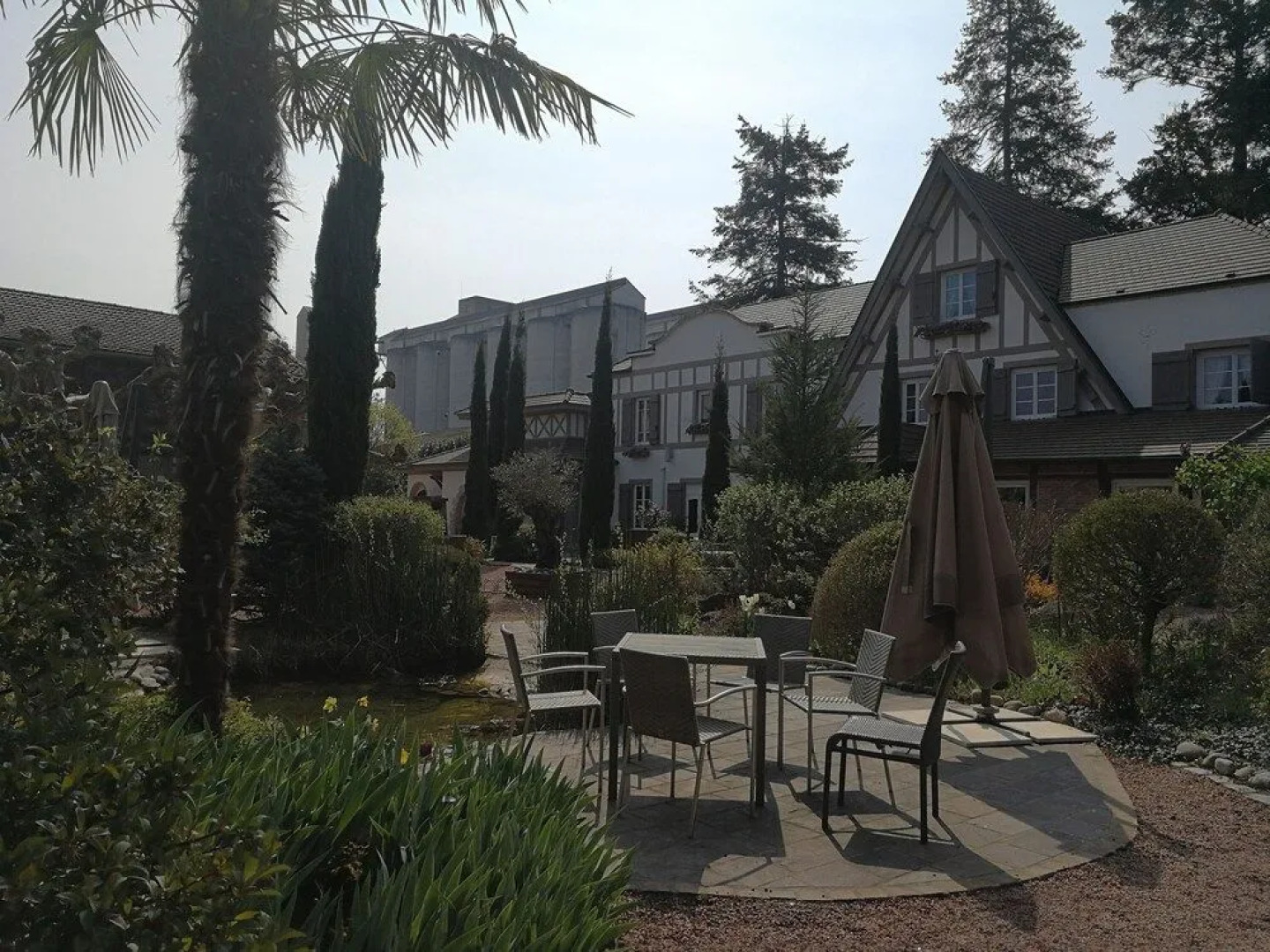 Hostellerie Bourguignonne