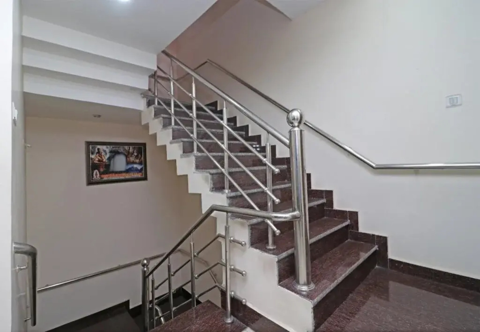 Hotel Yamuna Residency By OYO Rooms