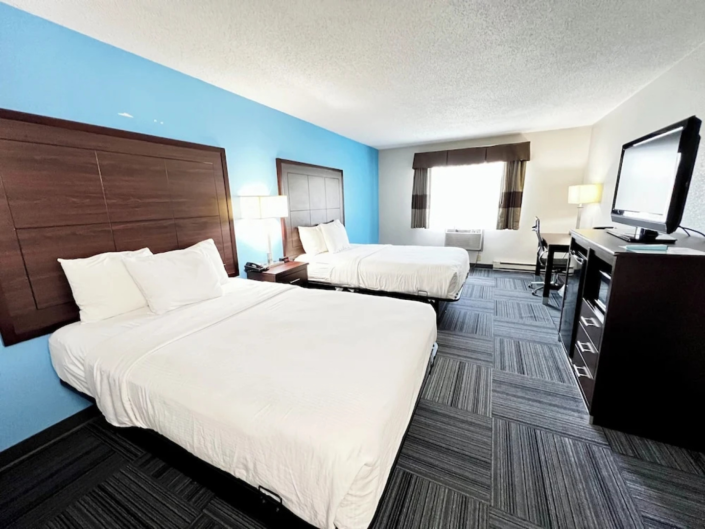 Baymont Inn & Suites Marinette