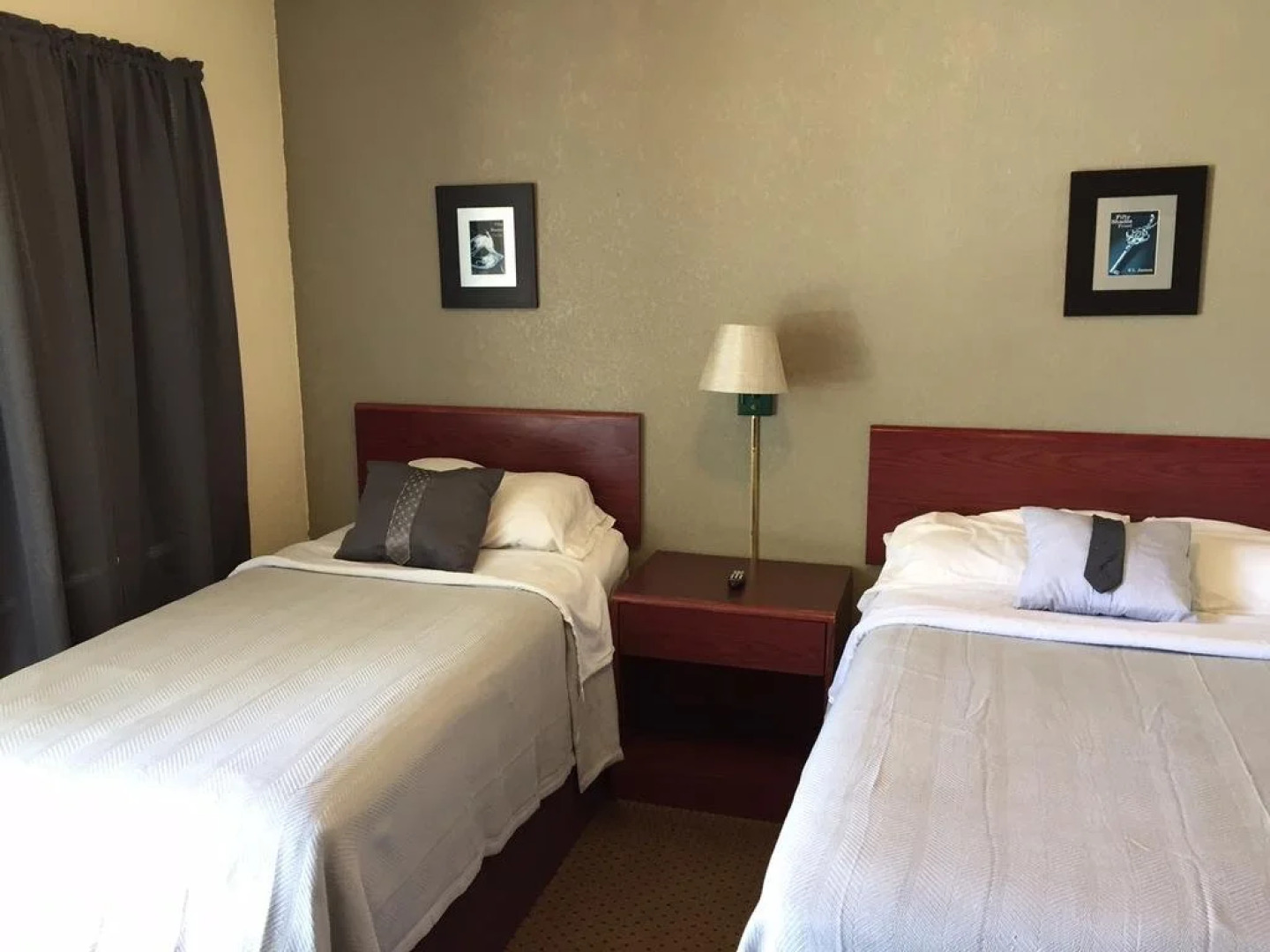 Highland Court Motel