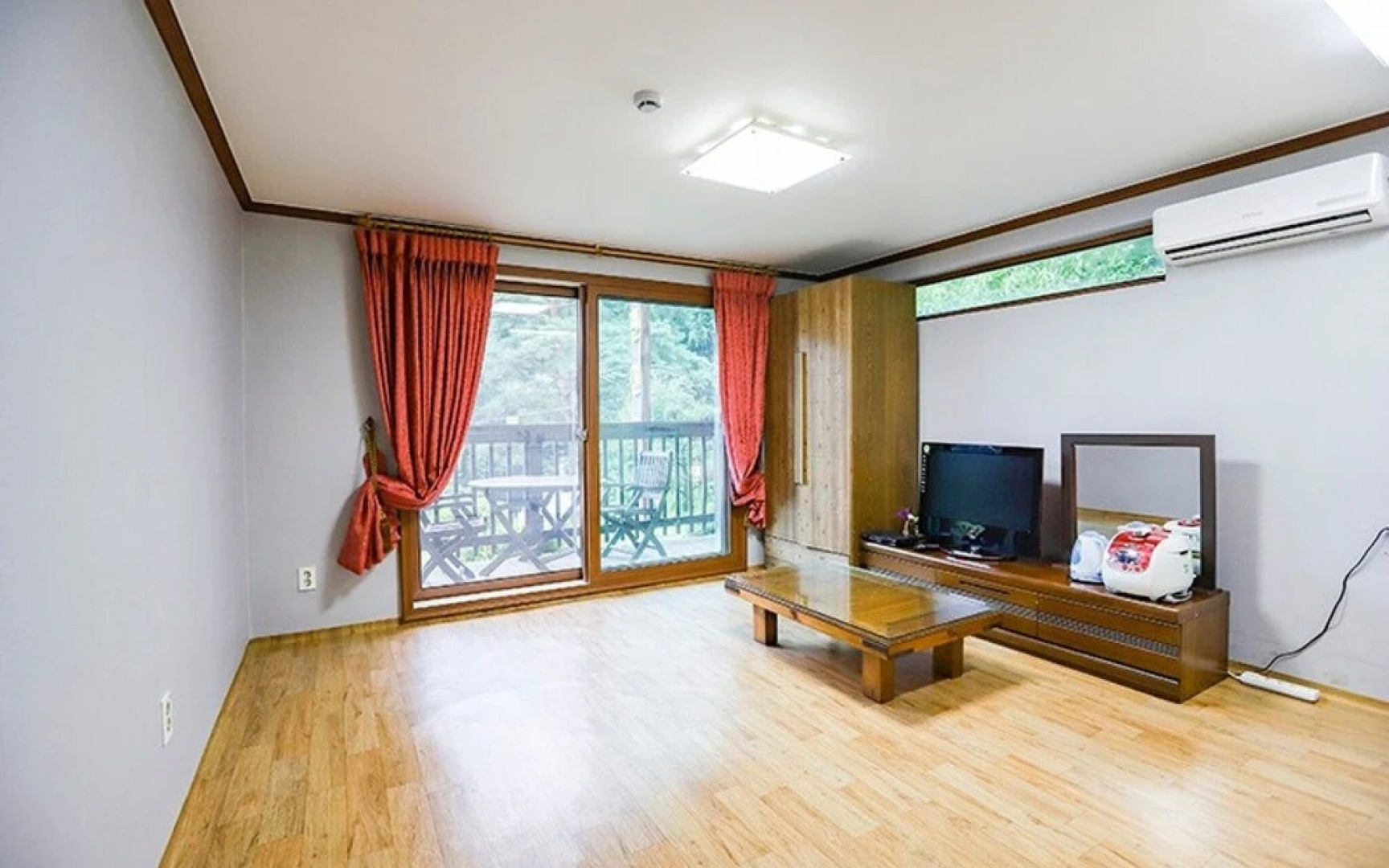 Wonju Chiaksan Gallery Pension