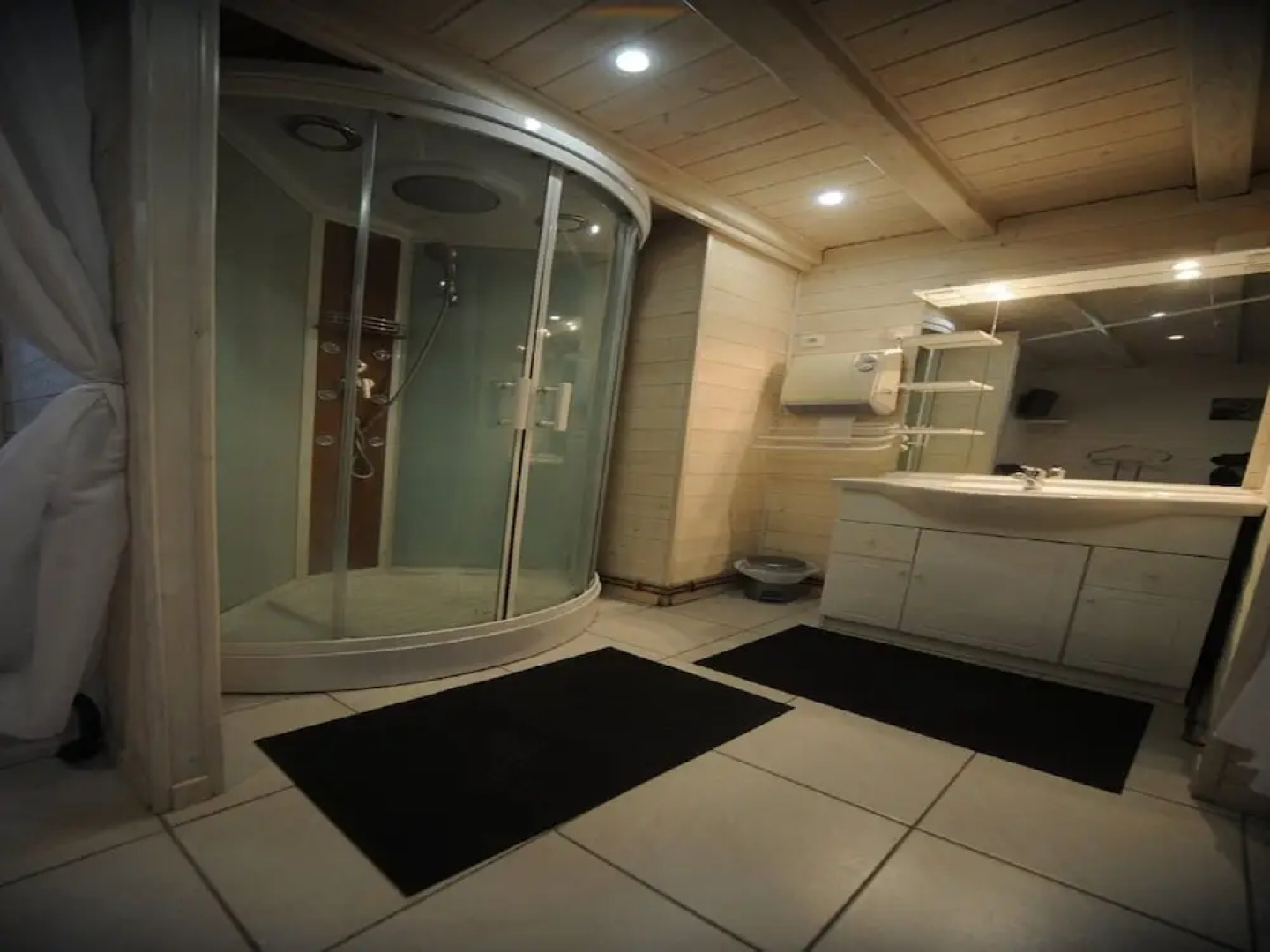 Grange Carole - 6 personnes