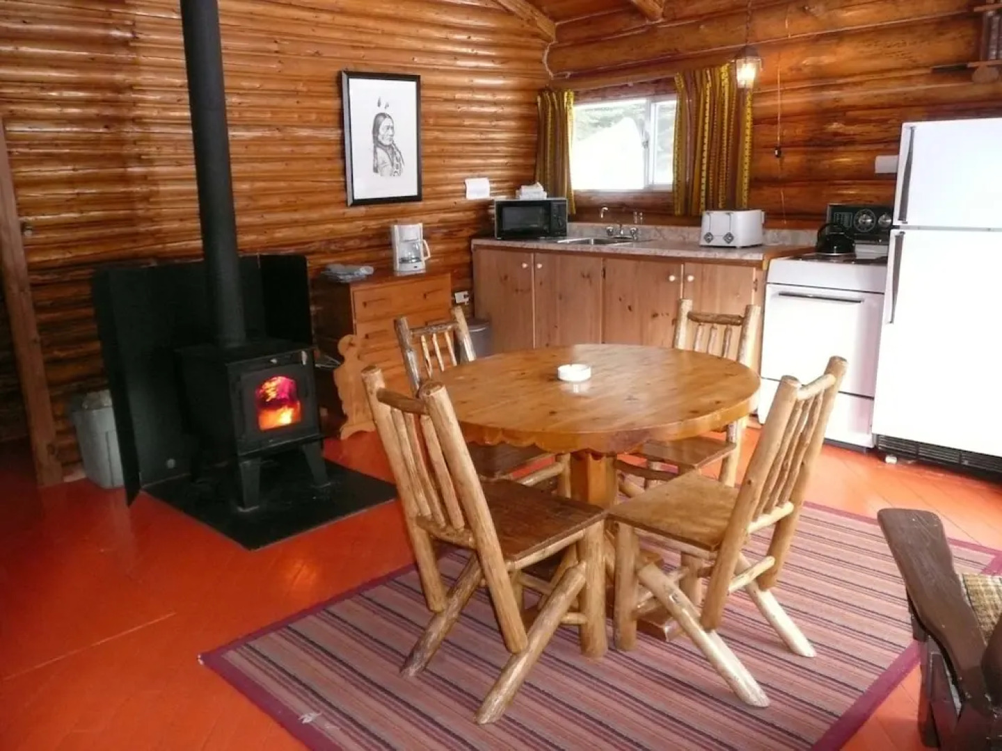 Kan-à-Mouche Pourvoirie Auberge et Chalets