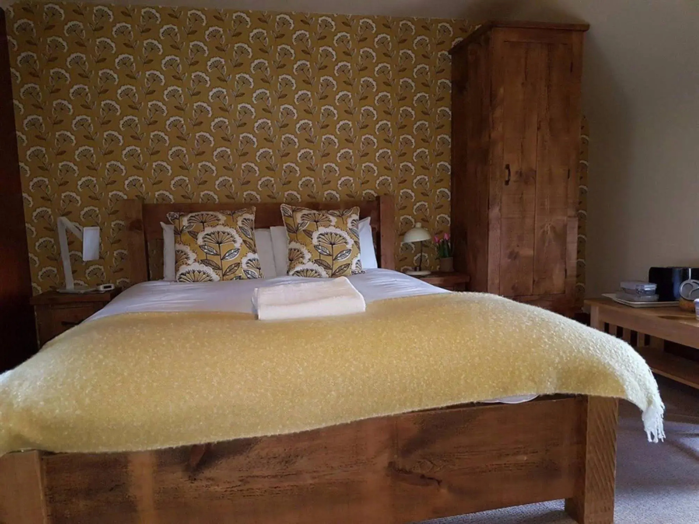 The Dovecote Inn
