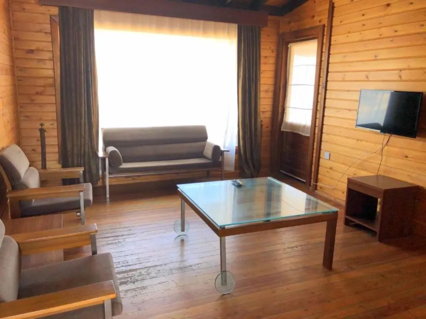 Zambak Seafront Houses & Restaurant & Beach