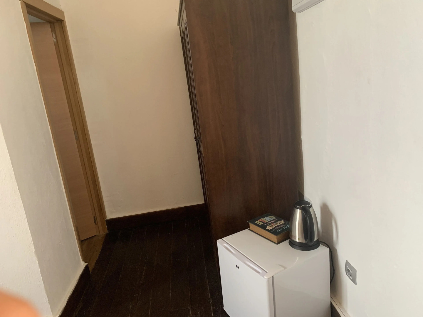 Valtisya House Pool & Airport