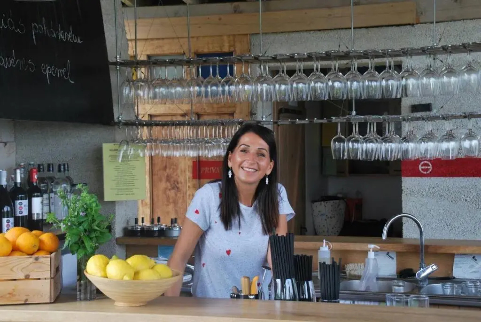 Almagyar Érseki Szőlőbirtok (AÉS)