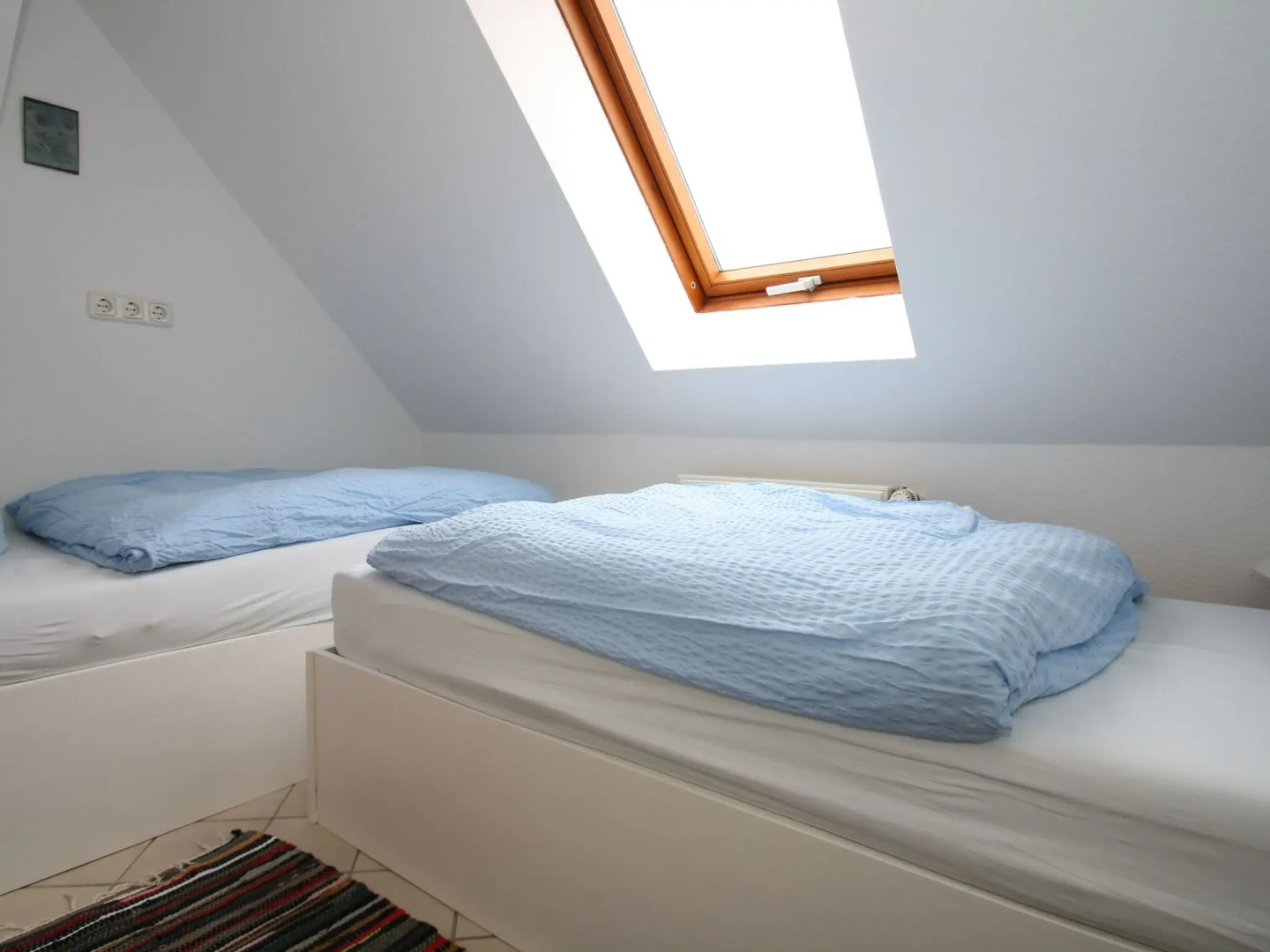 Cottage, Uppost in Upost