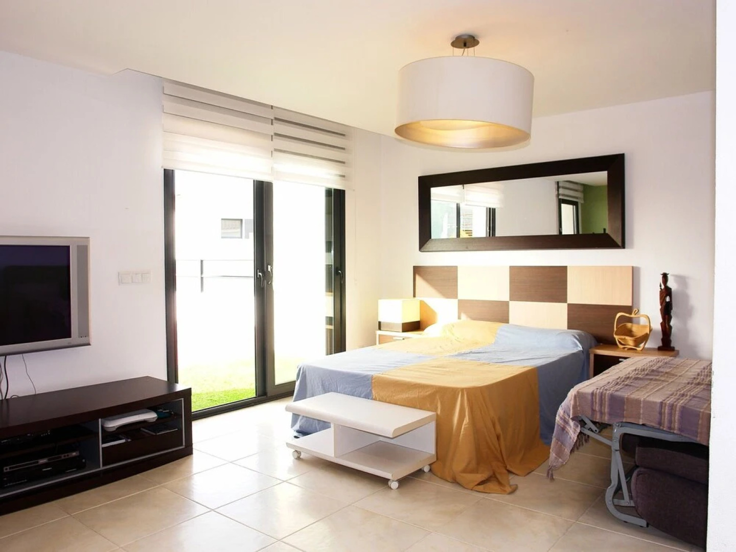 Scenic Villa in Palau Saverdera With Private Swimming Pool