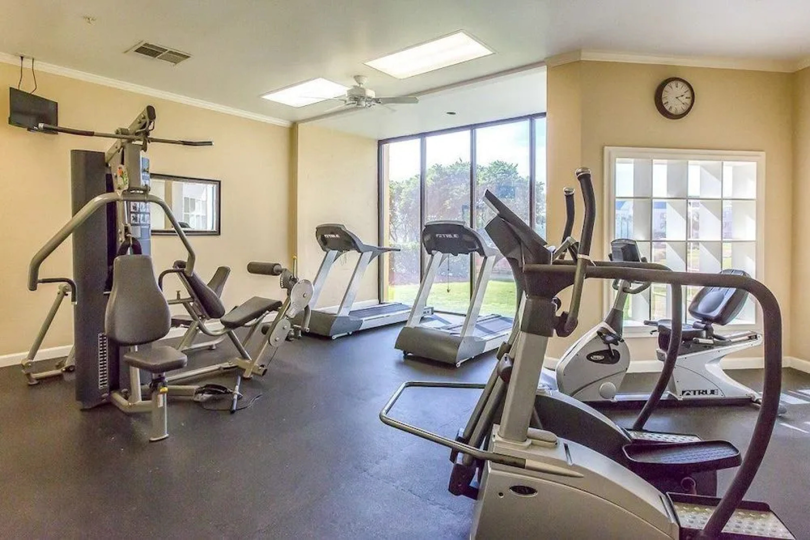 Gulf Front Condo with Private Balcony by RedAwning