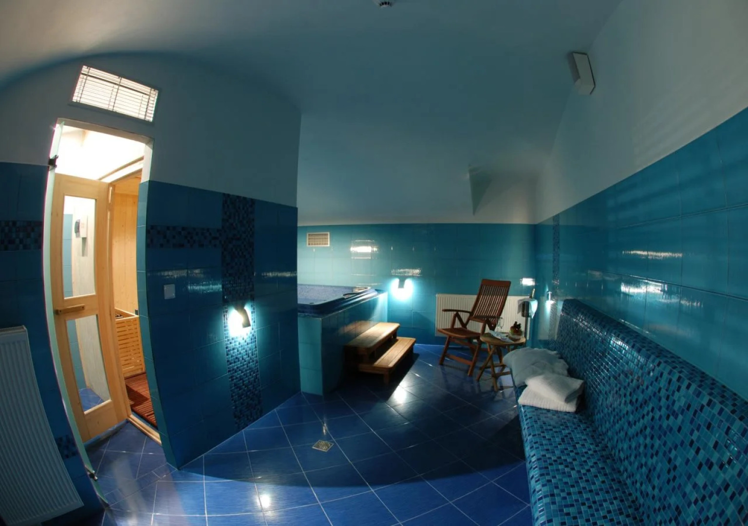 EA Embassy Prague Hotel