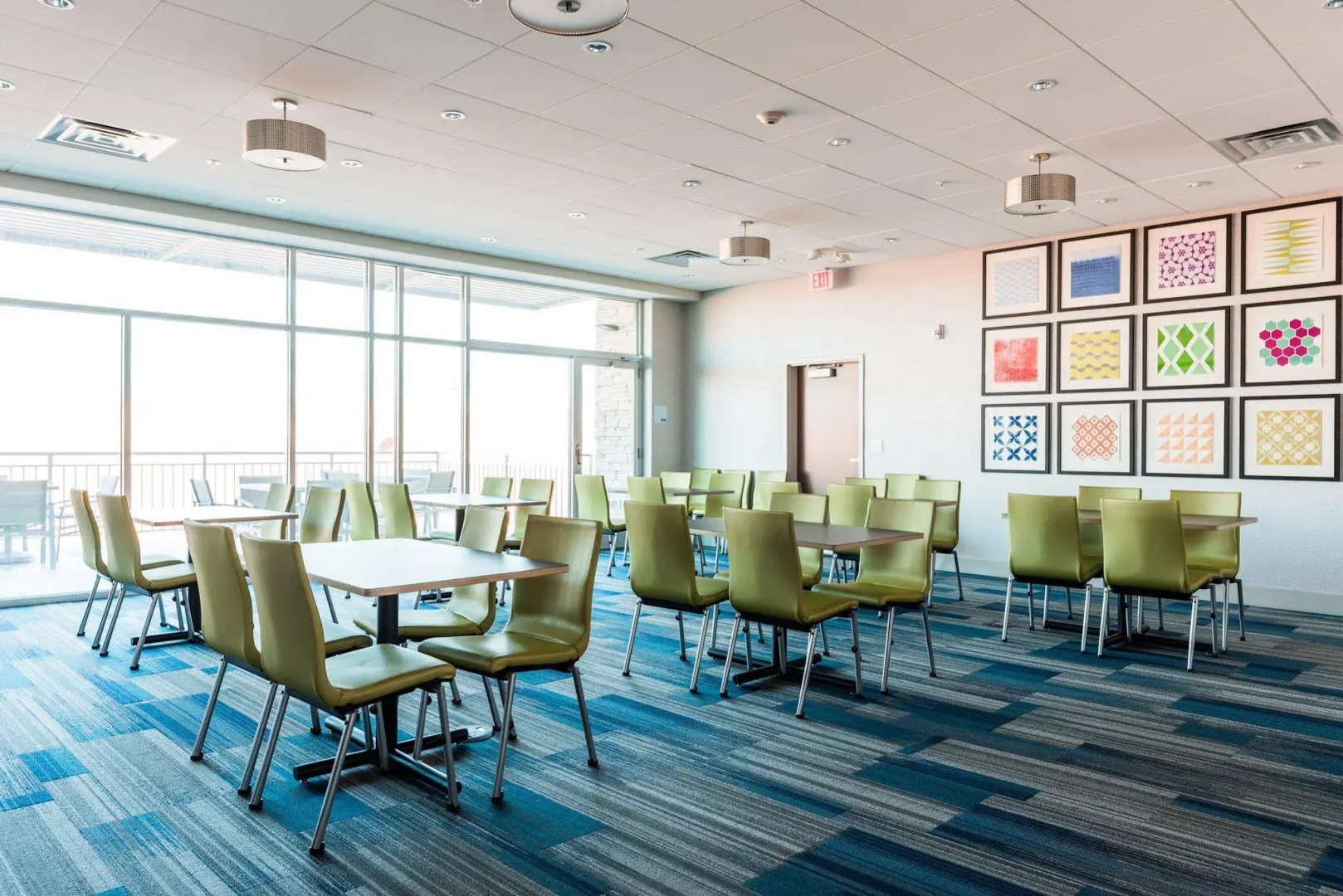 Holiday Inn Express & Suites Madison by IHG