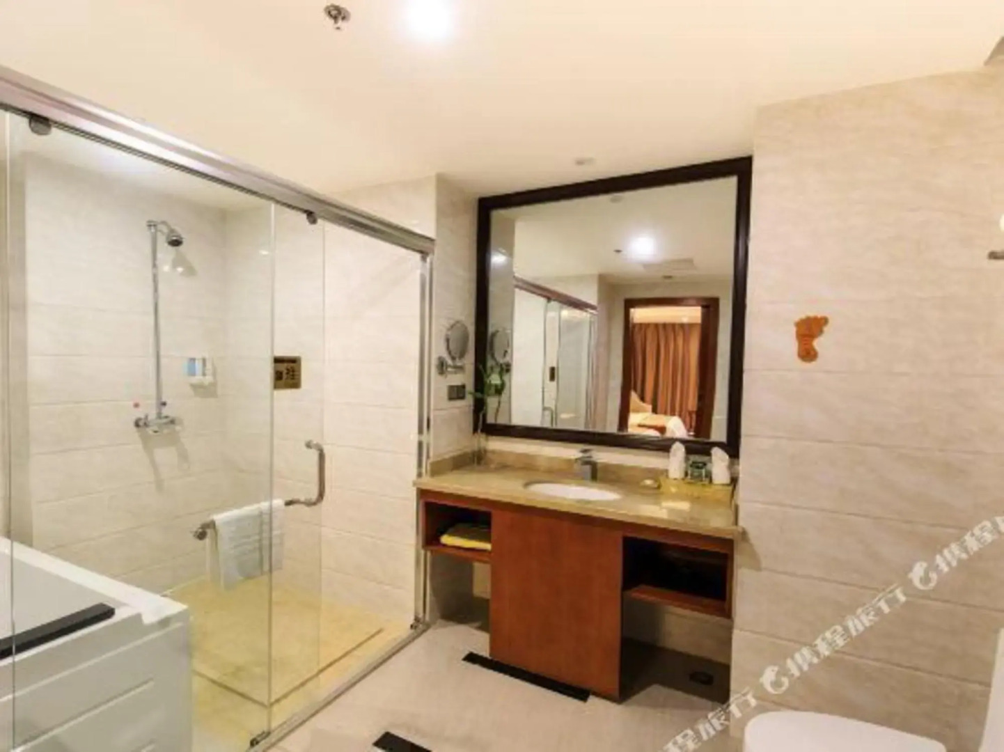 Yuanjiang International Hotel