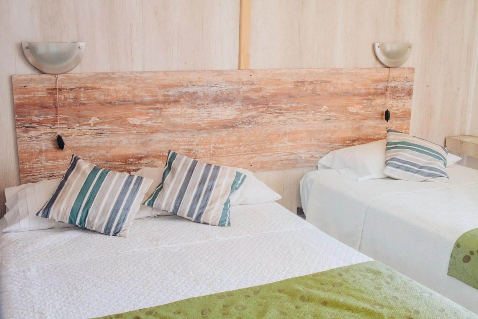 Hostal Valle Mistral - Hostel