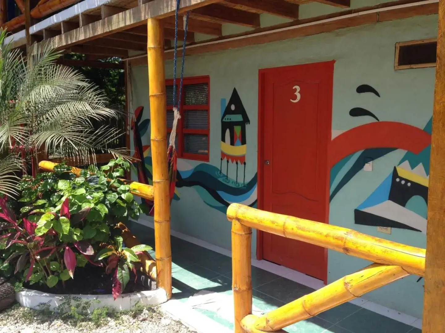 Pop House Montañita