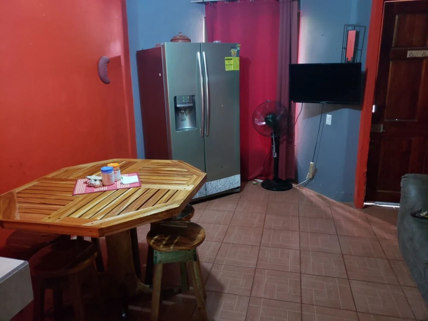 Welcome to House Beach and River