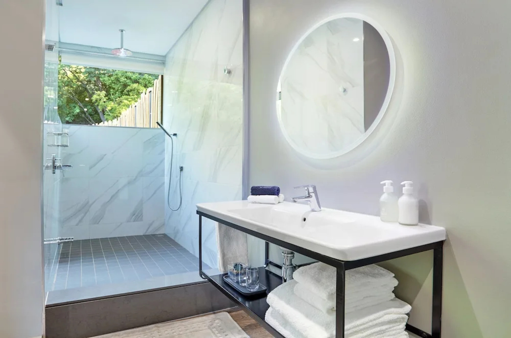 The Cliffside Boutique Getaway