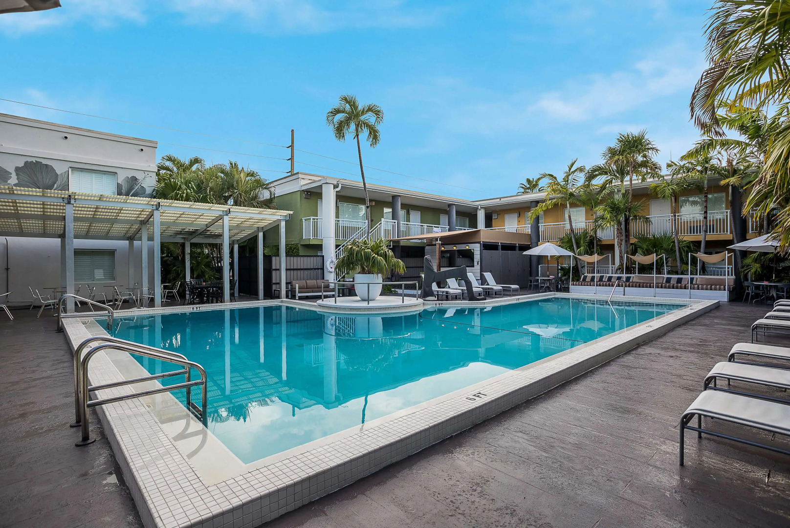 Best Western Plus Hibiscus Mtl