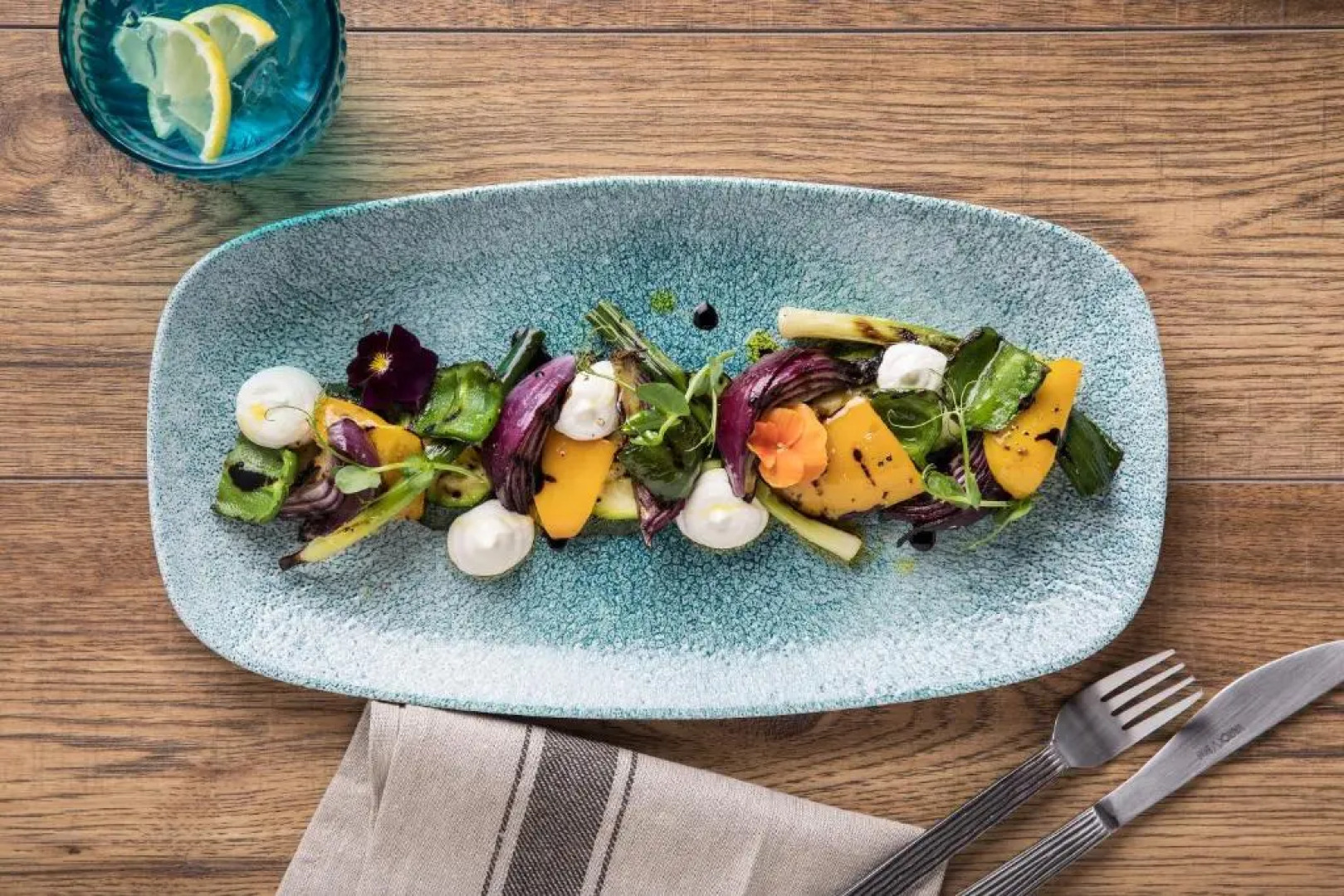 North Lakes Hotel And Spa