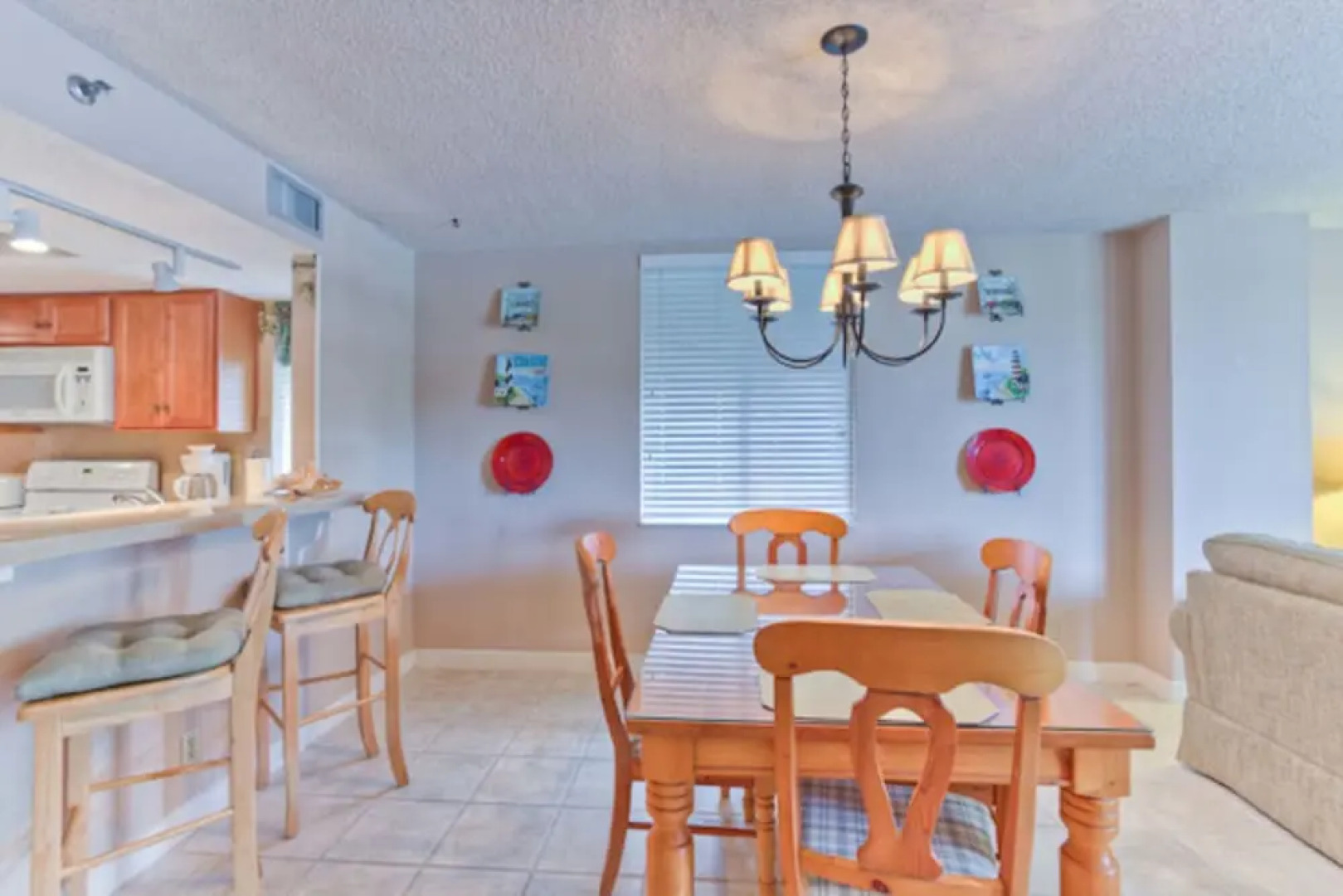 Hodnett Cooper's North Breakers