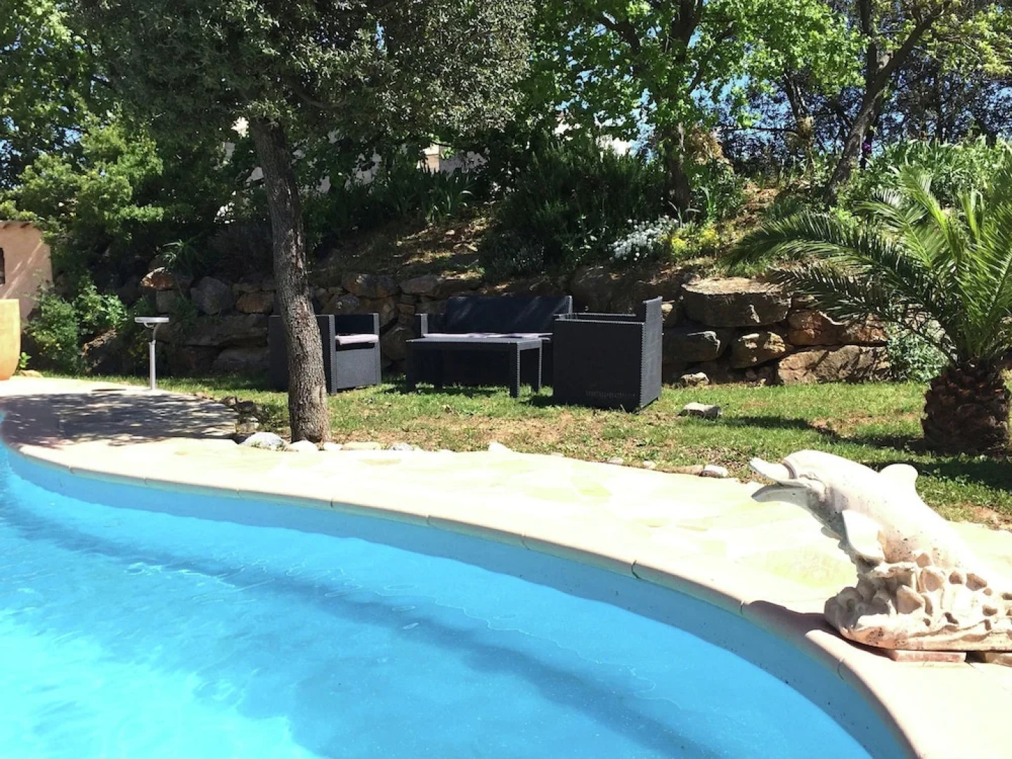 Country-style Villa With Private Pool, Walking Distance From Flayosc