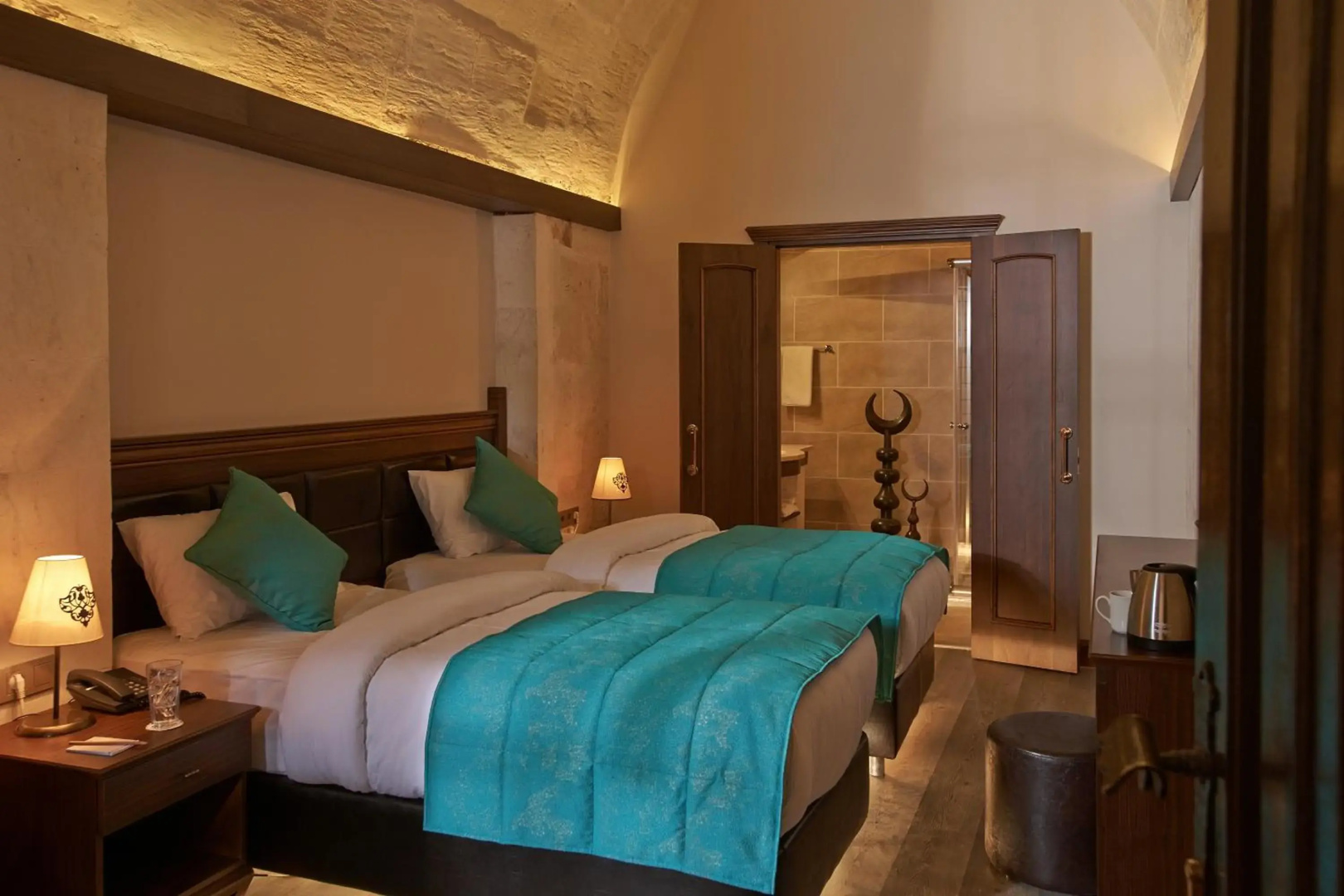 Sirehan Hotel